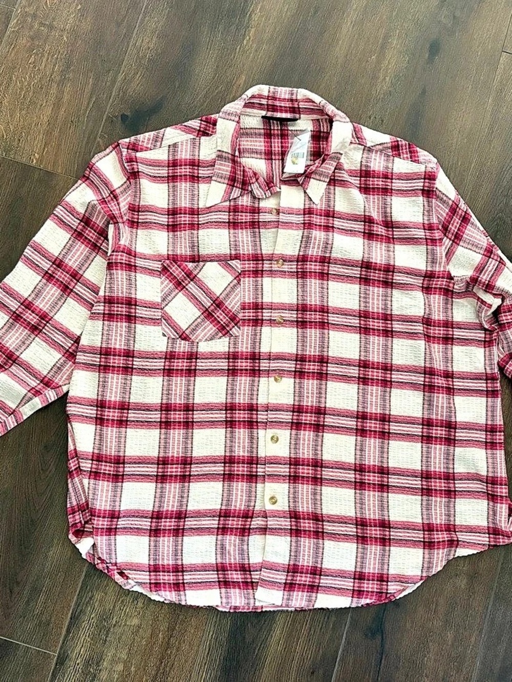 Lane Bryant Crinkle Plaid
Button Down Shirt NWT Pink
Cream Plus Size 18/20